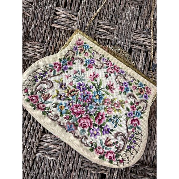 Vintage Needlepoint Floral Clutch Handstitched Filigree Clasp - Picture 1 of 4